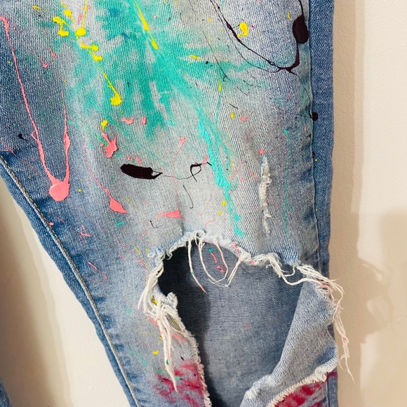 Hand-painted jeans. Size M-L - Picture 4 of 5